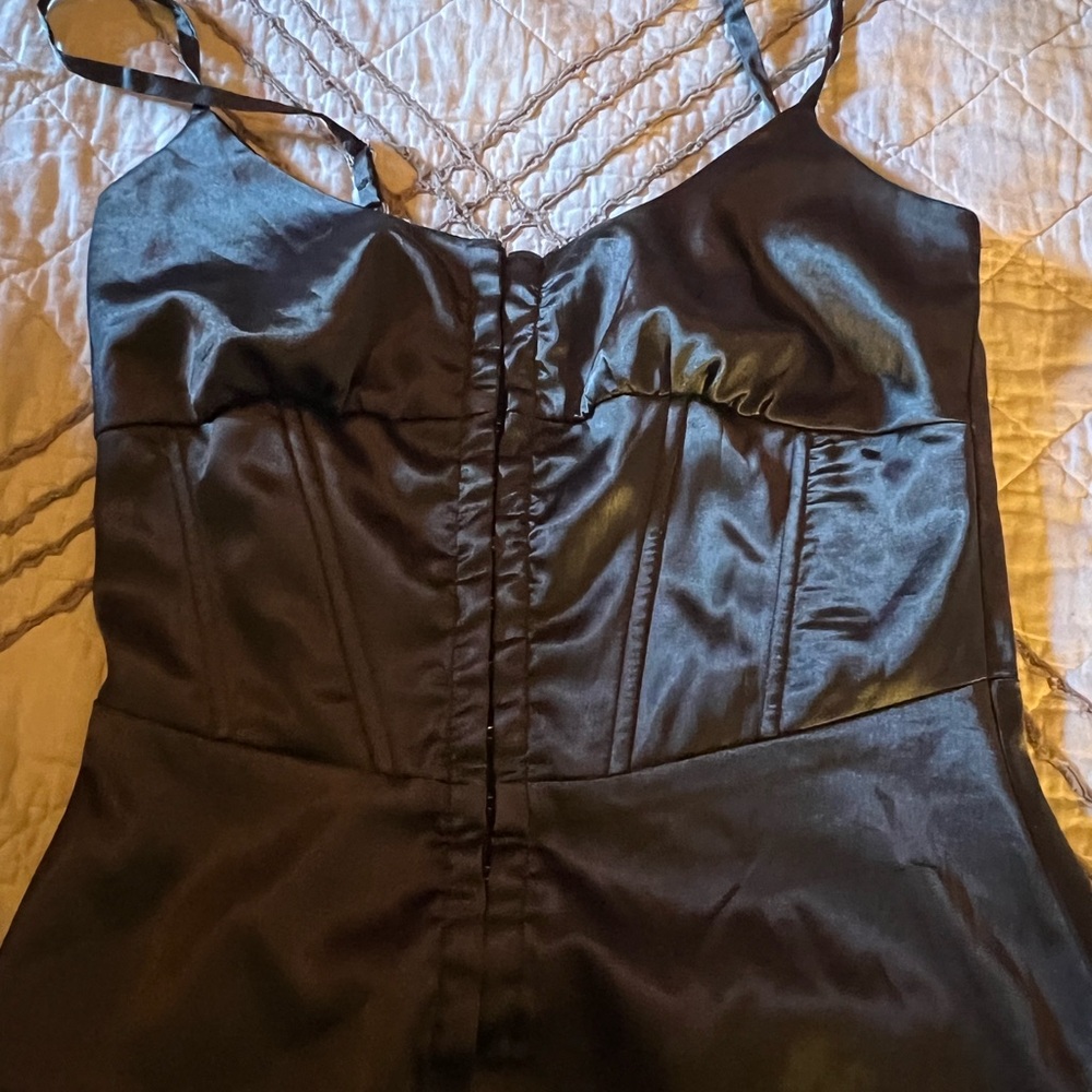 Black Satin Sleeveless Corset